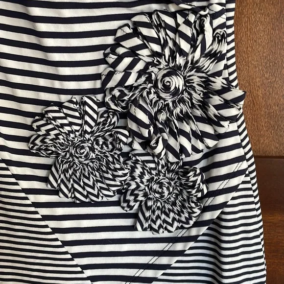 Color Works - Picture 4 of 4